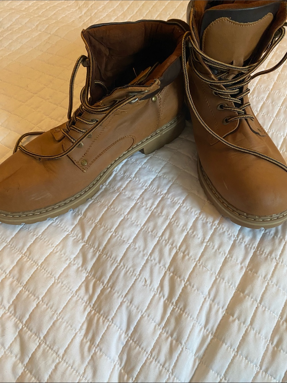 Forever 21 women’s  Tan Lace-Up Work Boots